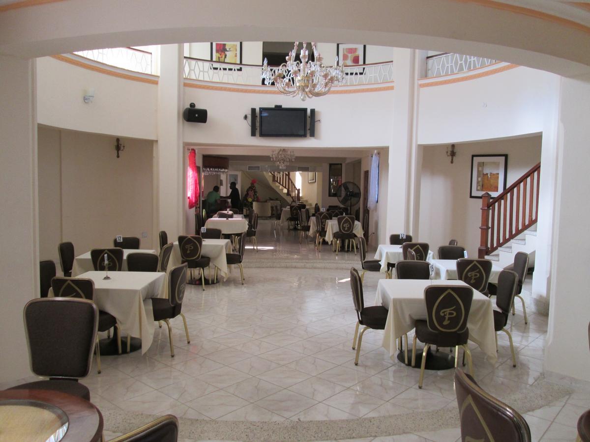 Hotel Tabarre 'S Palace Port-au-Prince Exterior foto