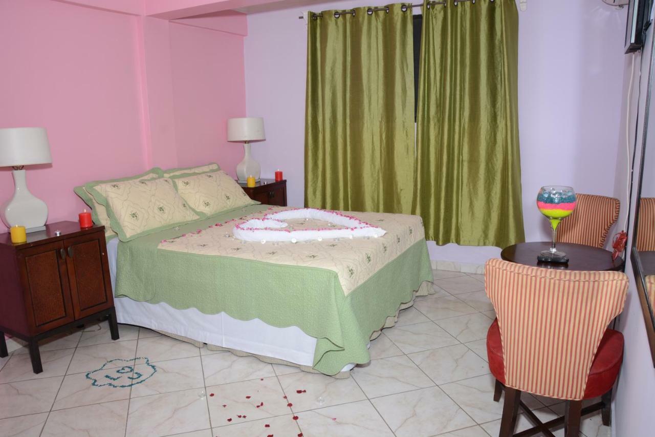 Hotel Tabarre 'S Palace Port-au-Prince Exterior foto