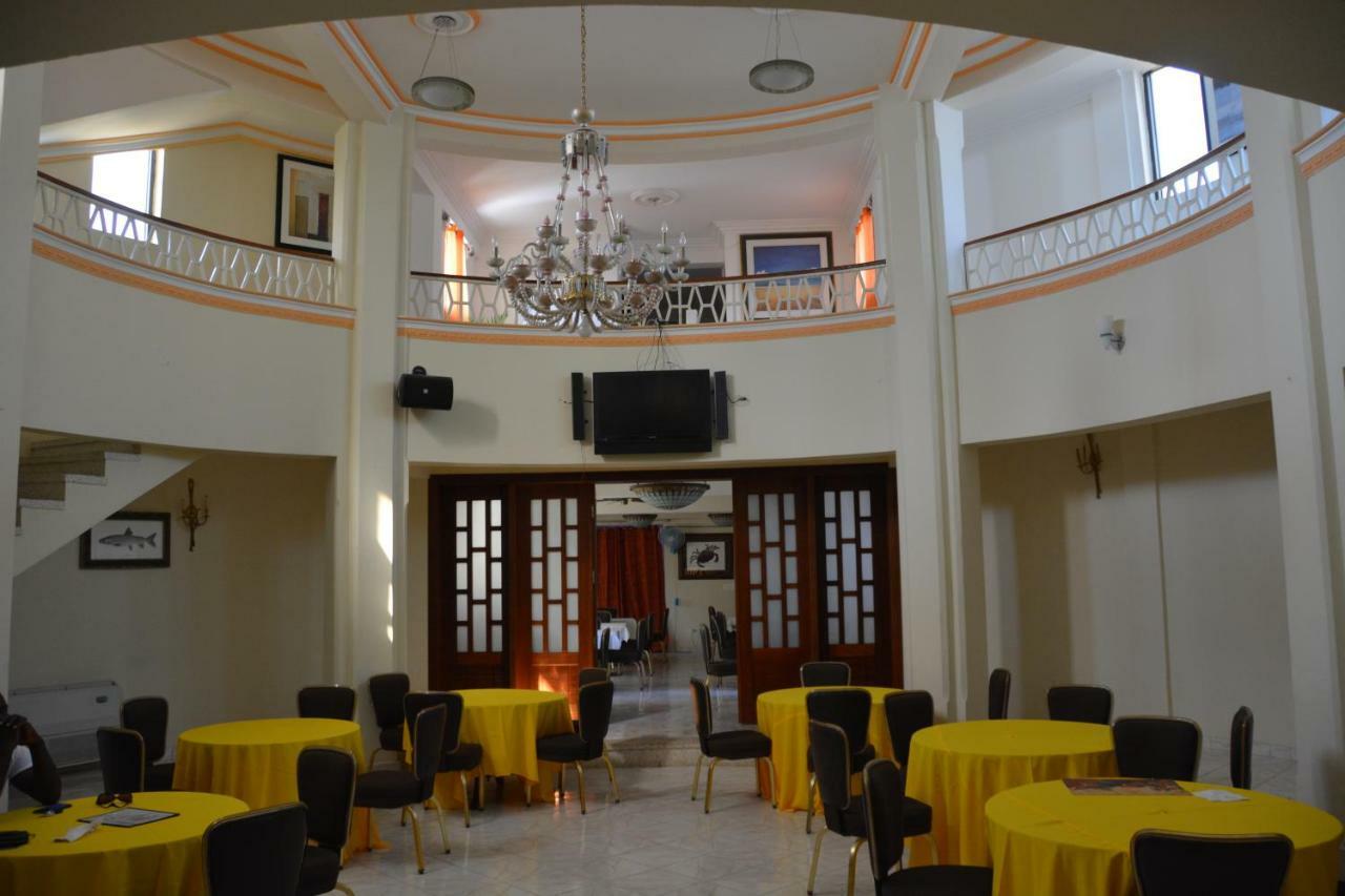 Hotel Tabarre 'S Palace Port-au-Prince Exterior foto