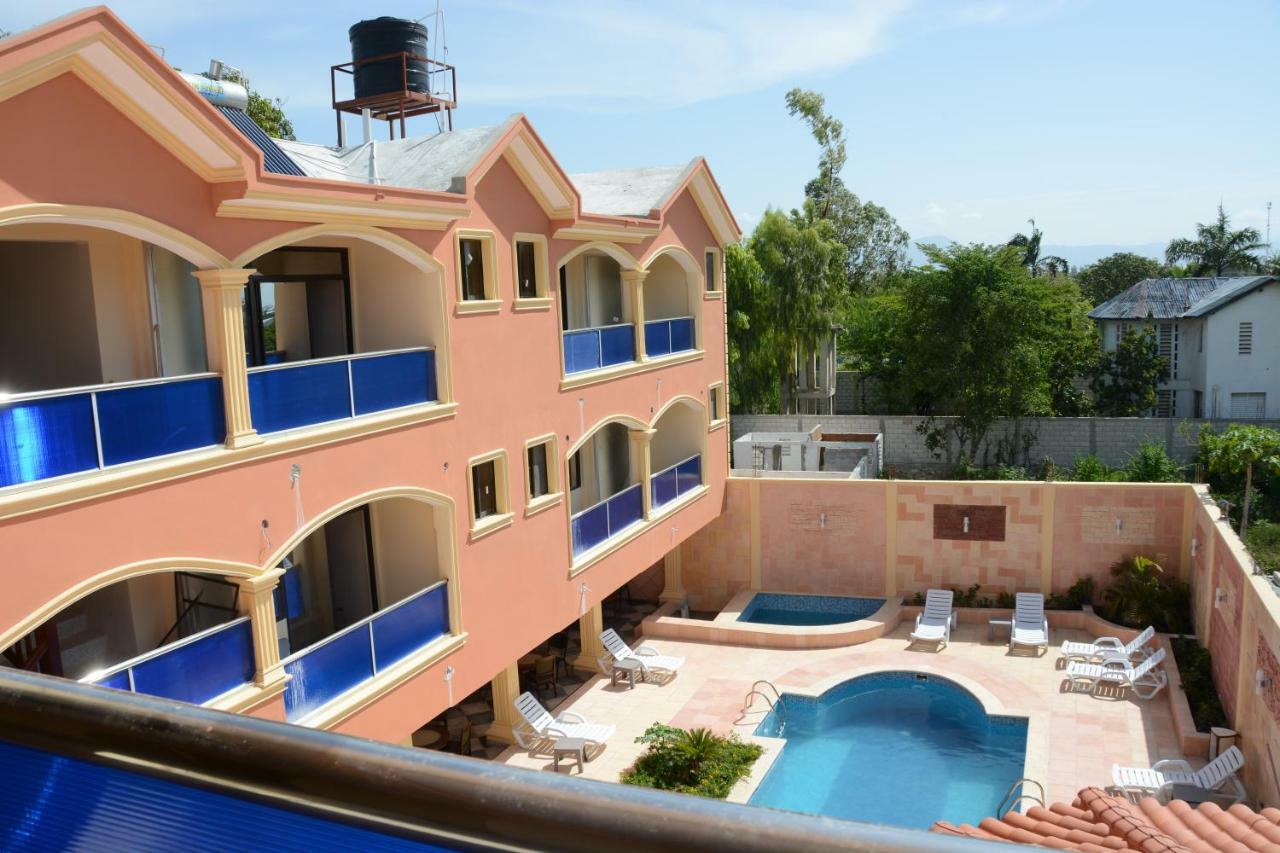 Hotel Tabarre 'S Palace Port-au-Prince Exterior foto